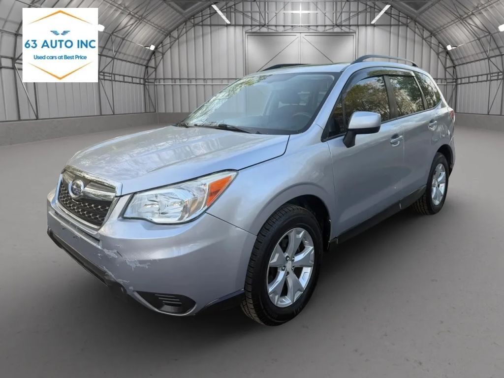 2016 SUBARU Forester
