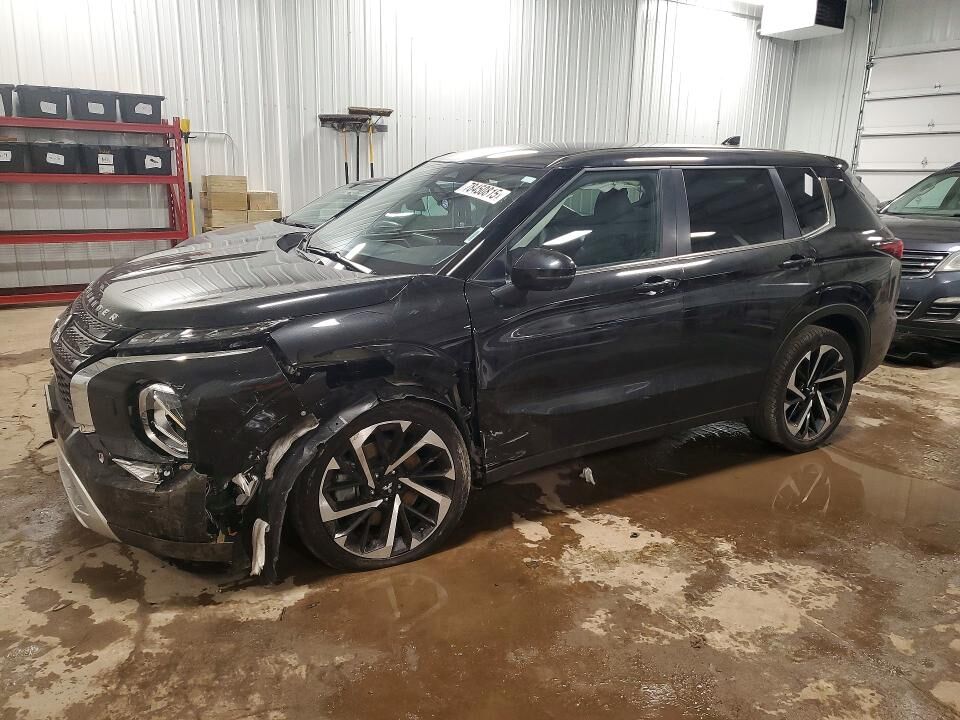 2024 MITSUBISHI Outlander