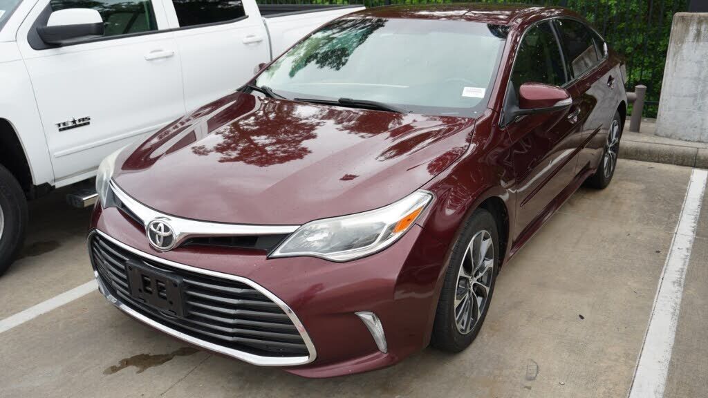 2016 TOYOTA Avalon