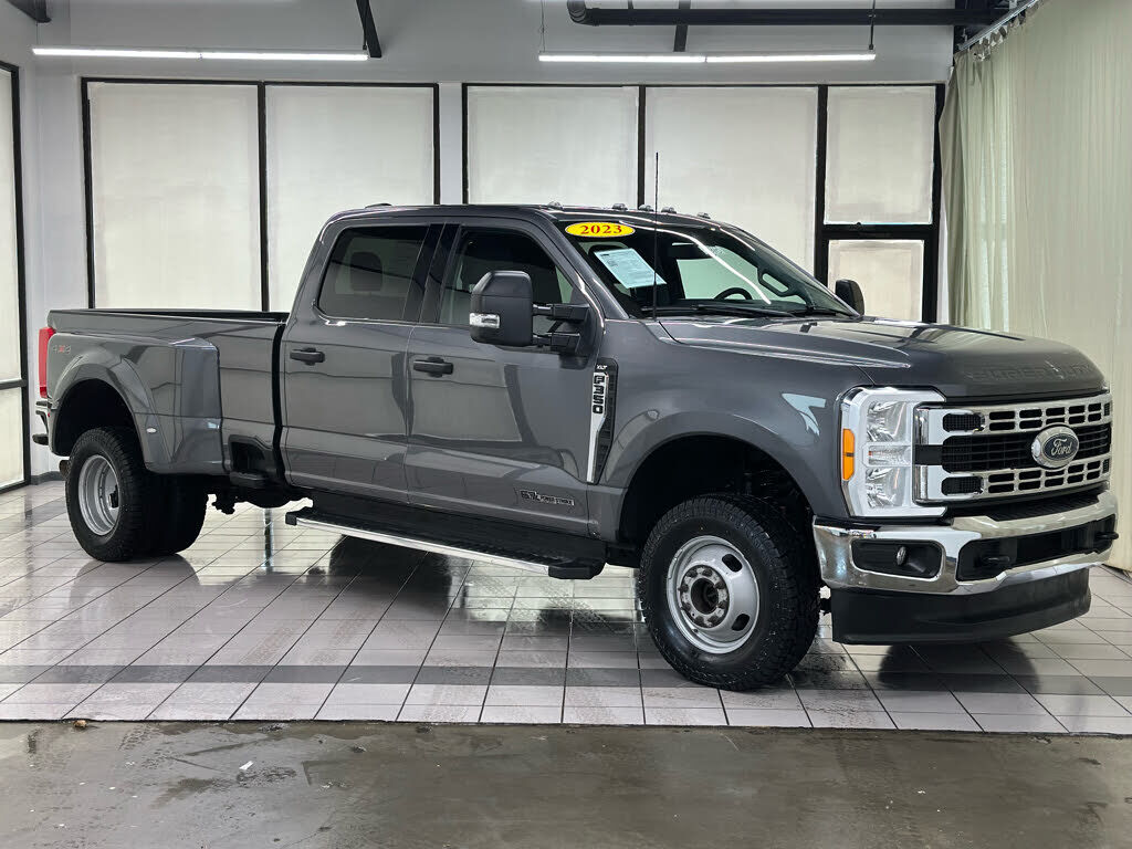 2023 FORD F-350