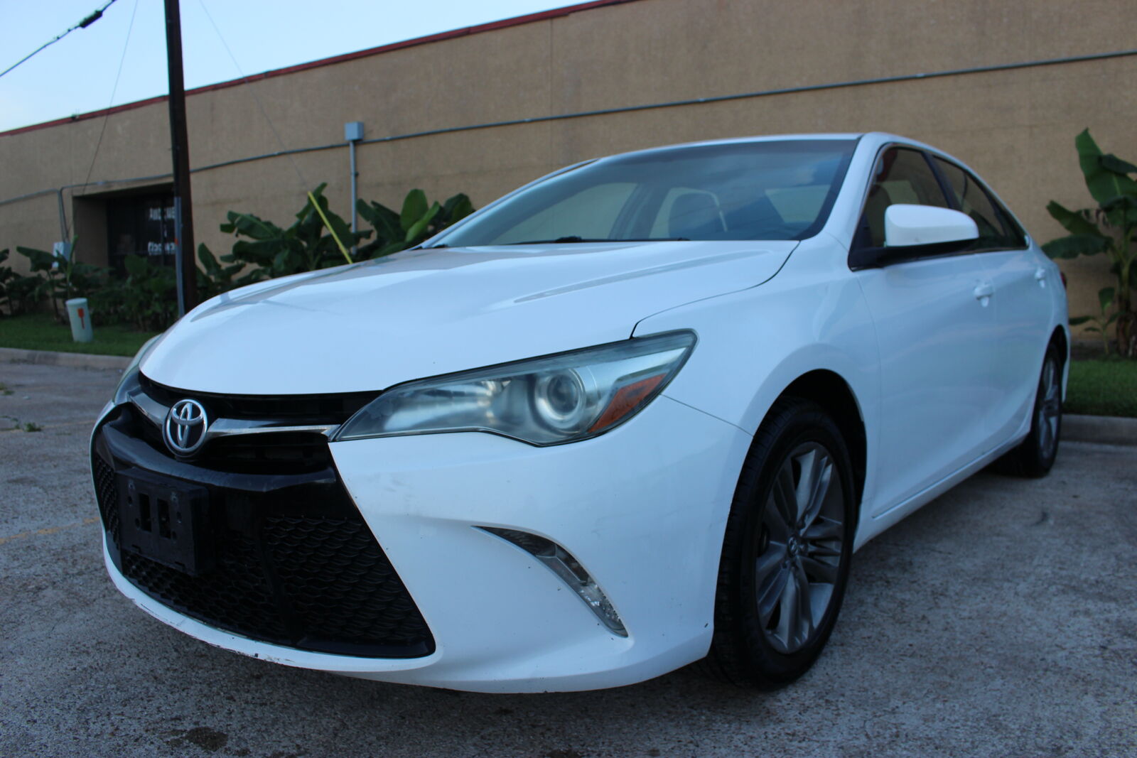 2017 TOYOTA Camry