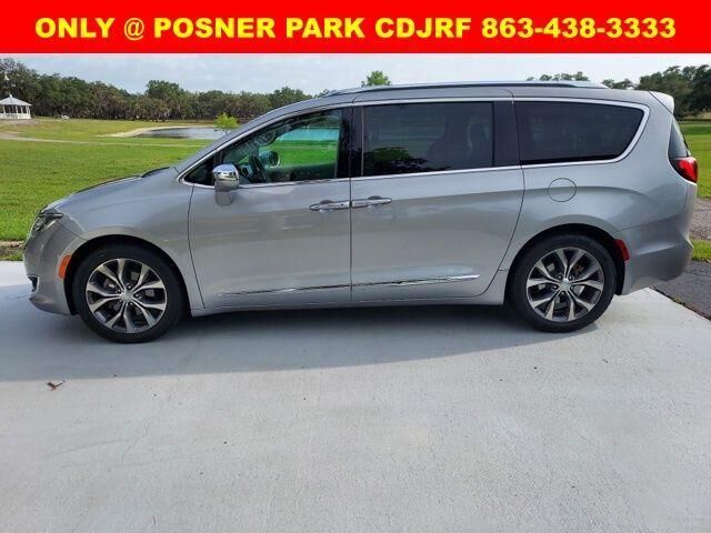 2017 CHRYSLER Pacifica