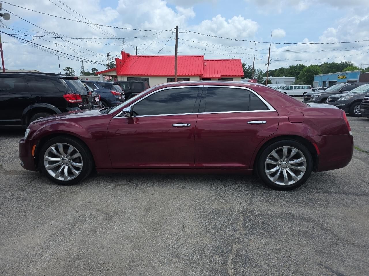 2019 CHRYSLER 300