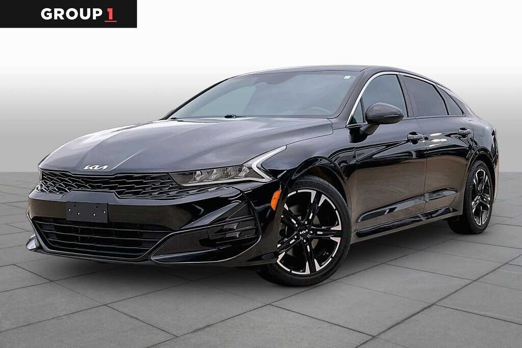 2022 KIA K5