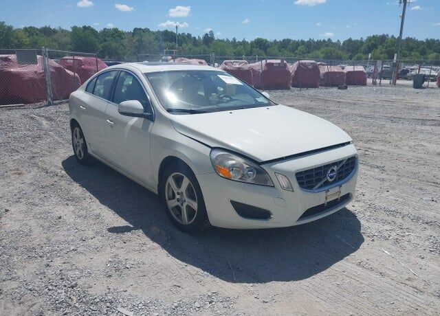 2012 VOLVO S60