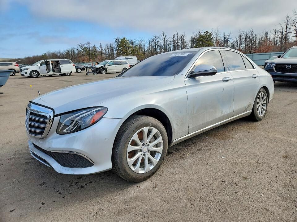 2017 MERCEDES-BENZ E-Class