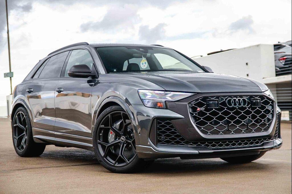 2026 AUDI RS Q8