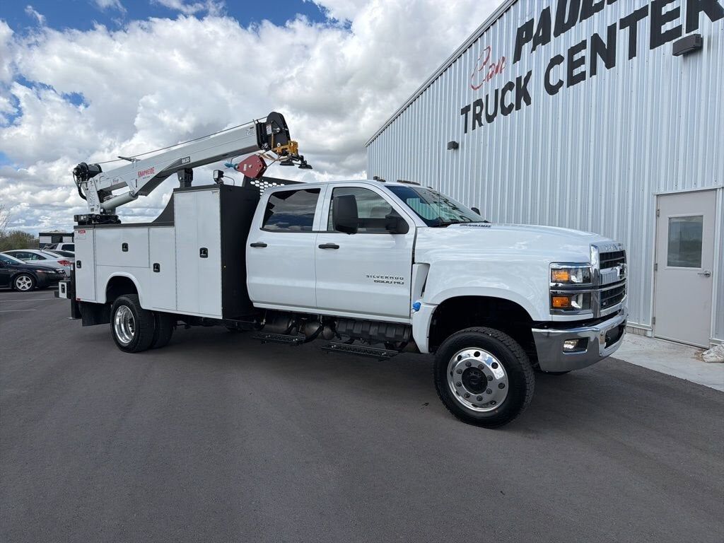 2025 GMC Silverado Medium Duty