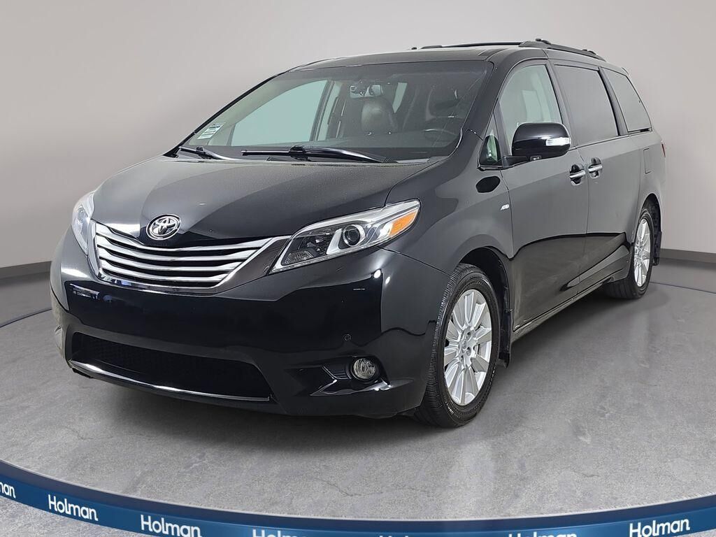 2017 TOYOTA Sienna