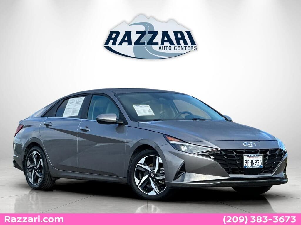 2023 HYUNDAI Elantra