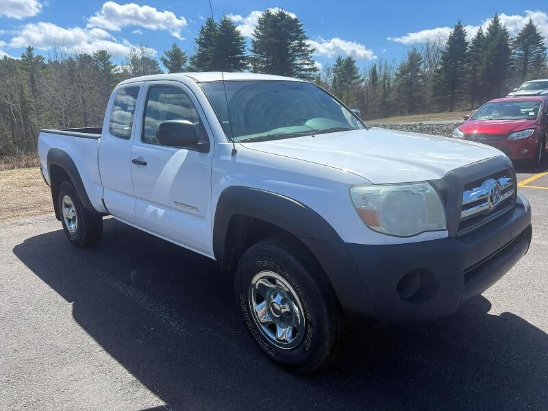 2010 TOYOTA Tacoma