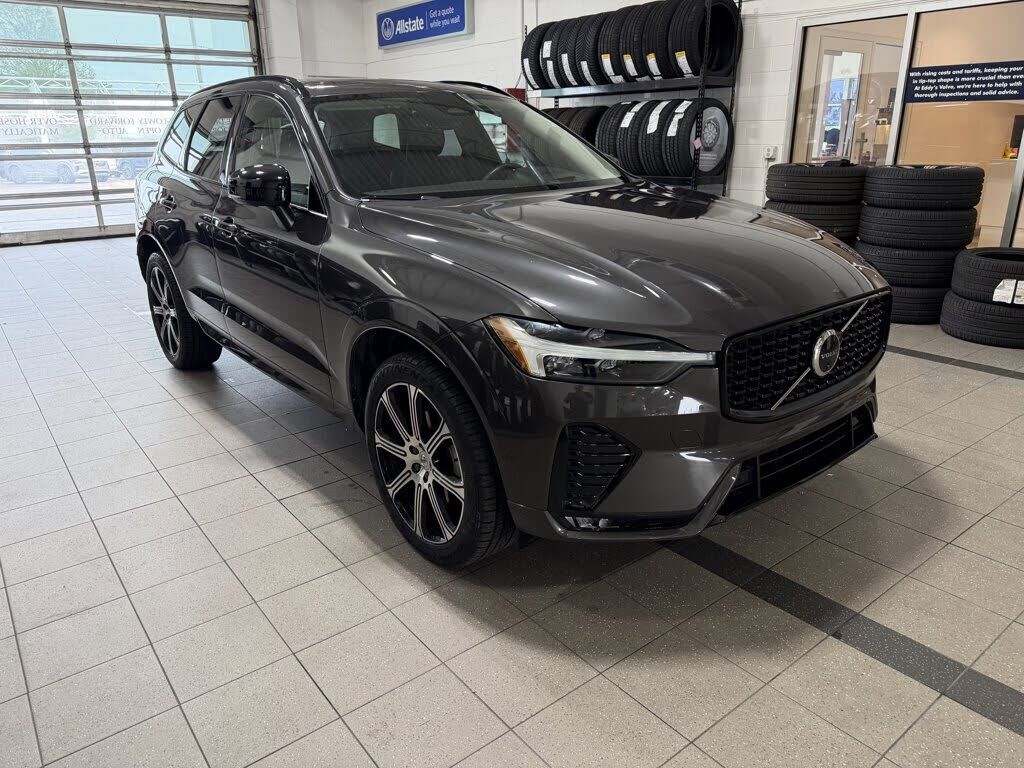 2023 VOLVO XC60