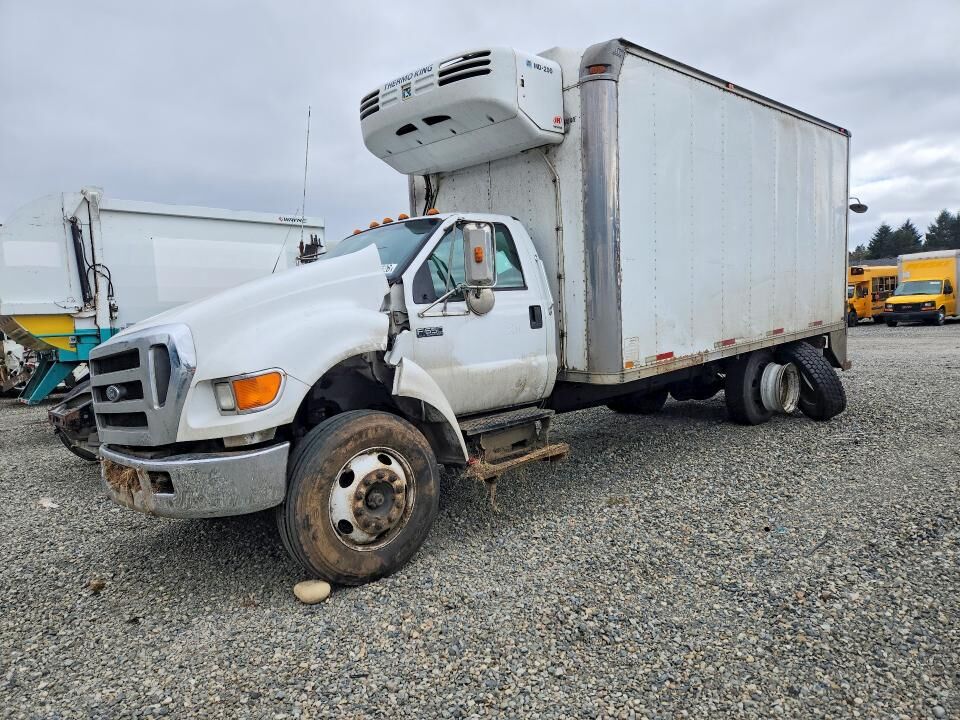 2006 FORD F-650