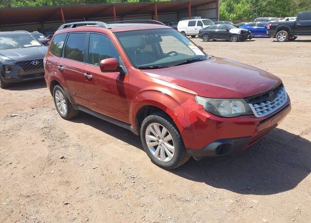2011 SUBARU Forester