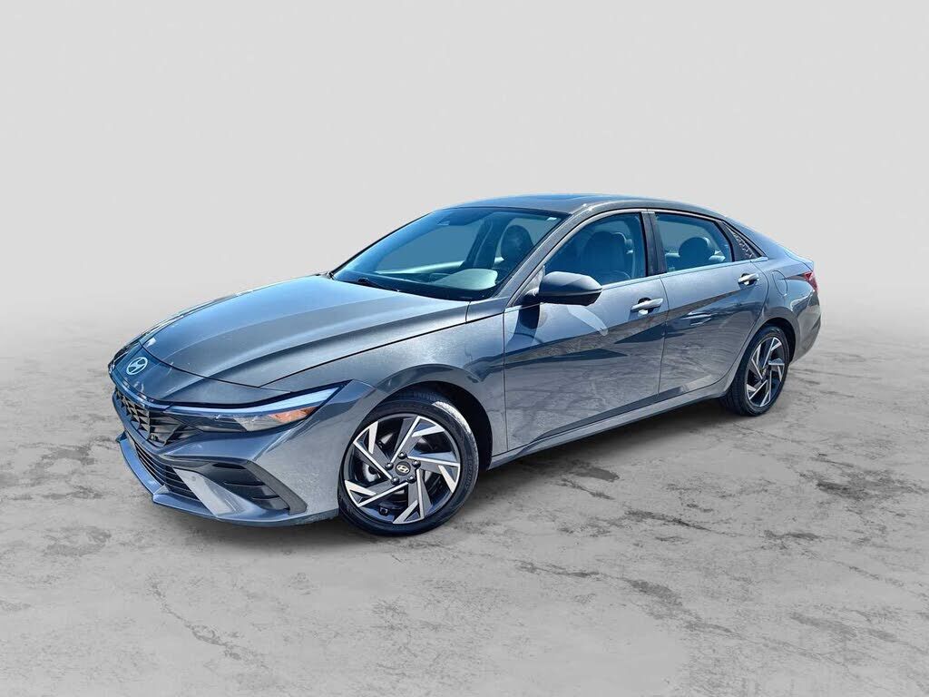 2024 HYUNDAI Elantra