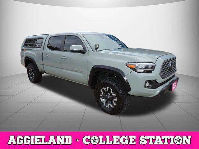 2022 TOYOTA Tacoma