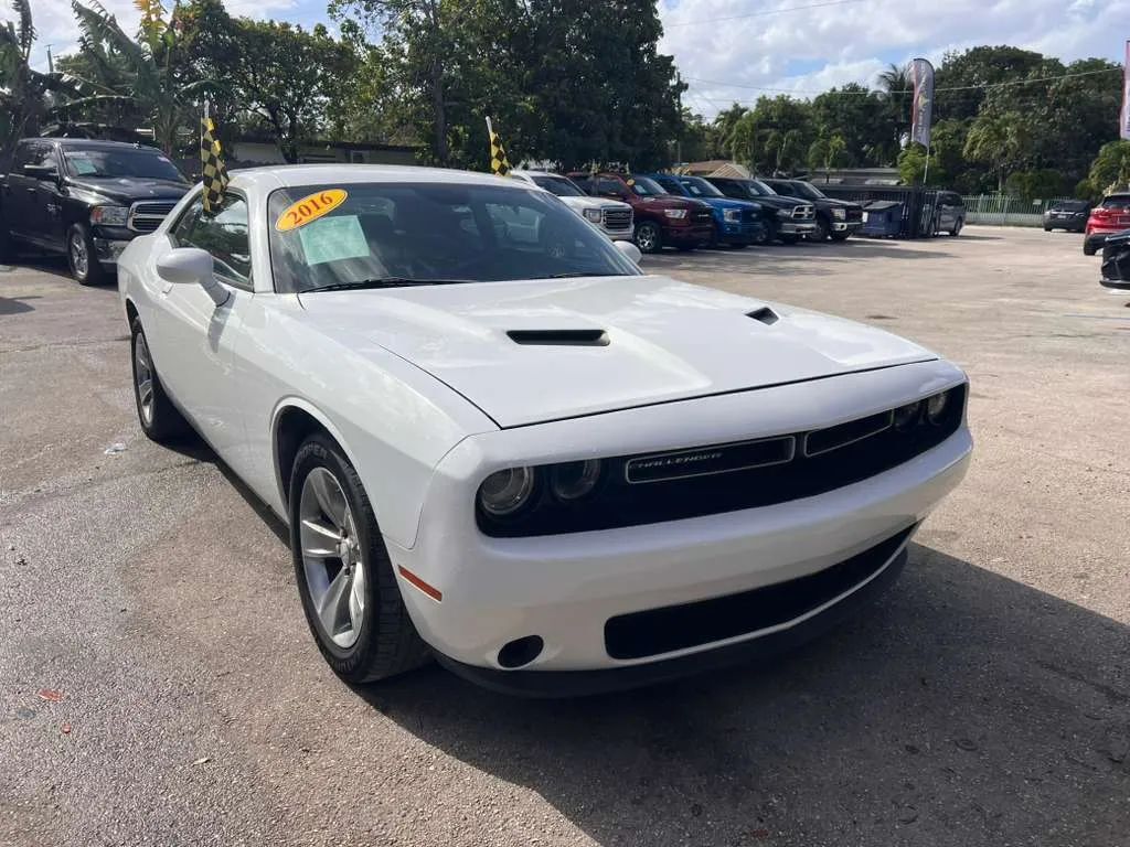 2016 DODGE Challenger