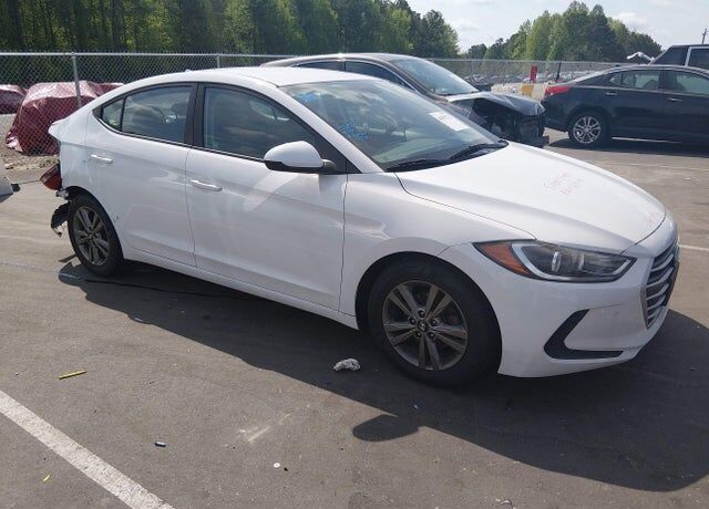 2018 HYUNDAI Elantra