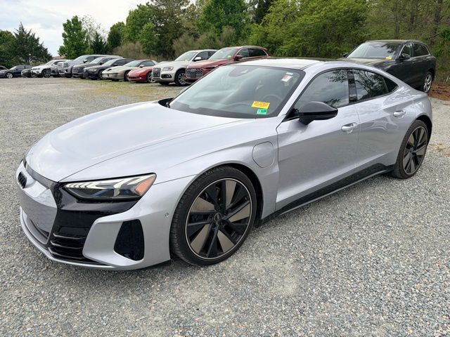 2024 AUDI e-tron GT