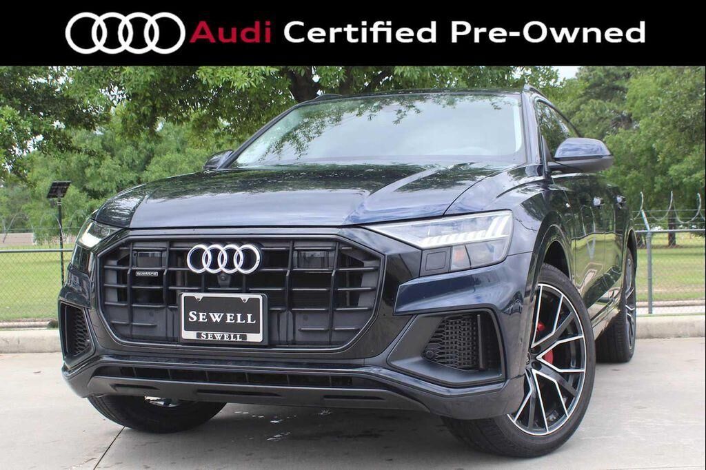 2023 AUDI Q8