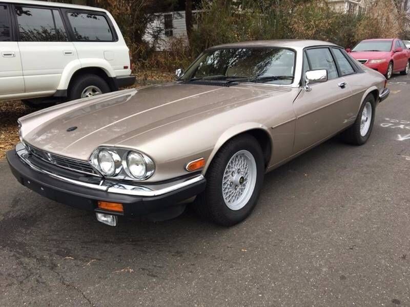 1989 JAGUAR XJ