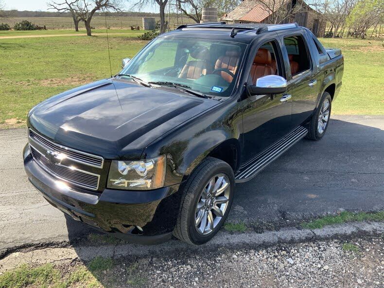 2013 CHEVROLET Avalanche