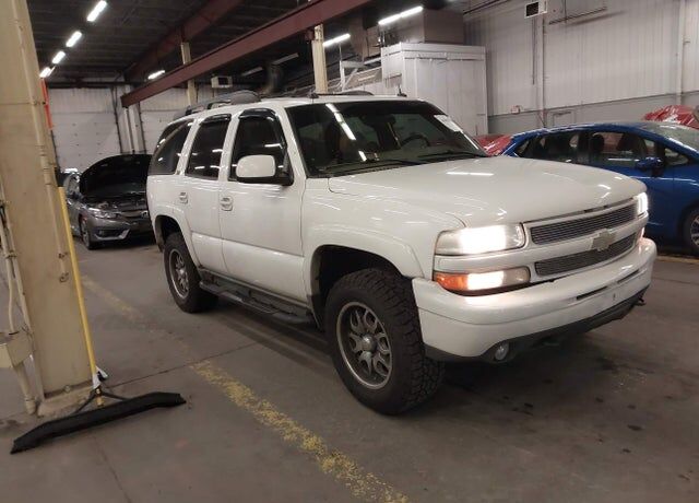 2004 CHEVROLET Tahoe