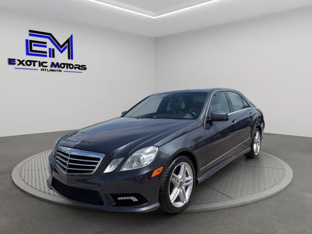 2011 MERCEDES-BENZ E-Class