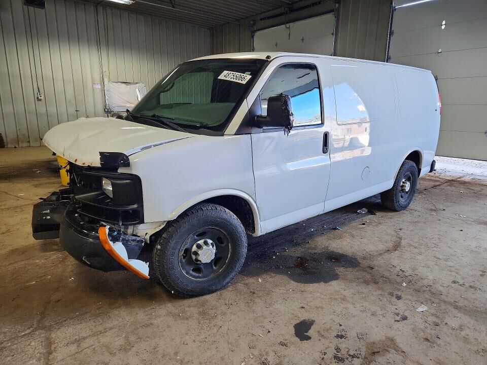 2013 CHEVROLET Express