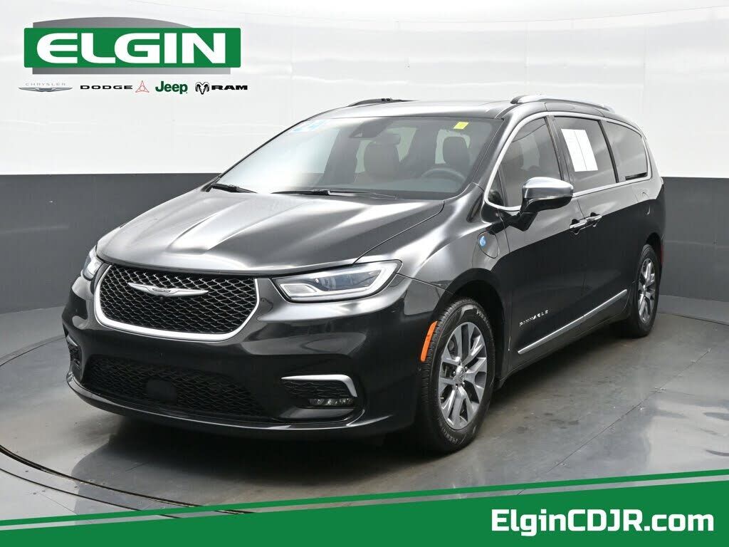 2024 CHRYSLER Pacifica