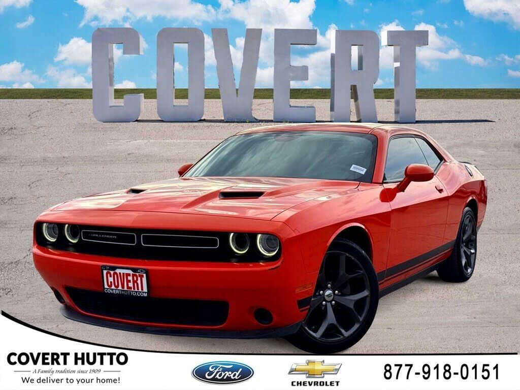 2017 DODGE Challenger