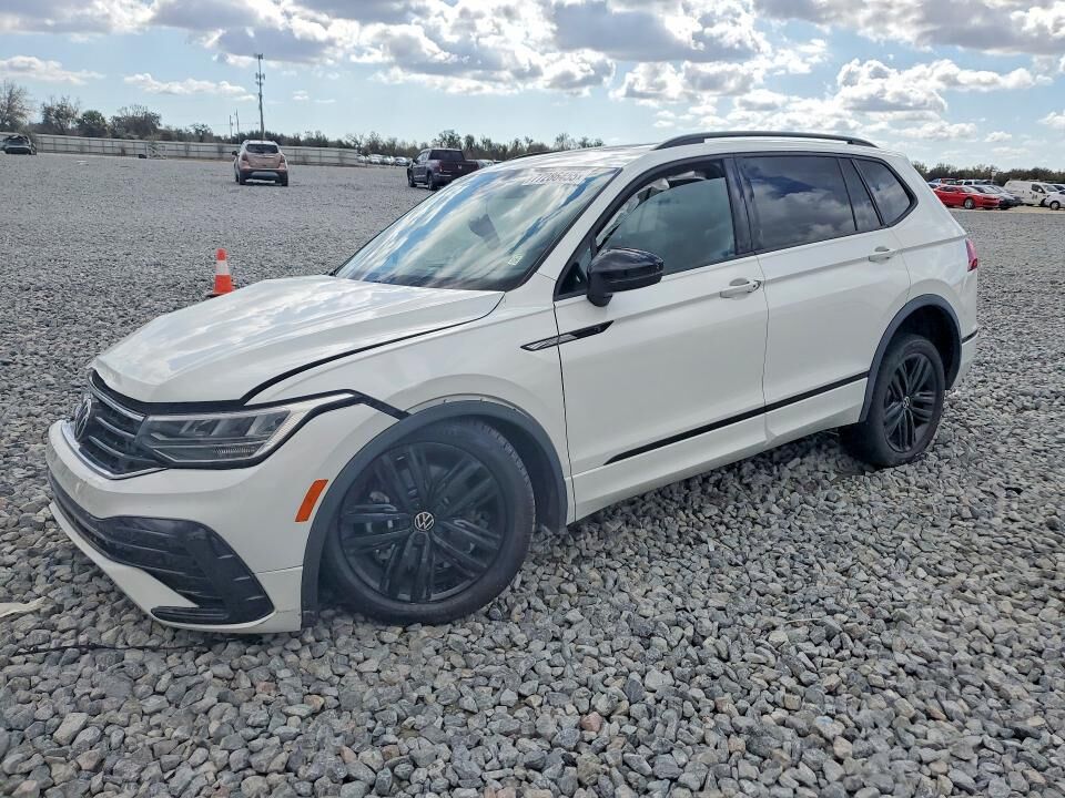 2022 VOLKSWAGEN Tiguan