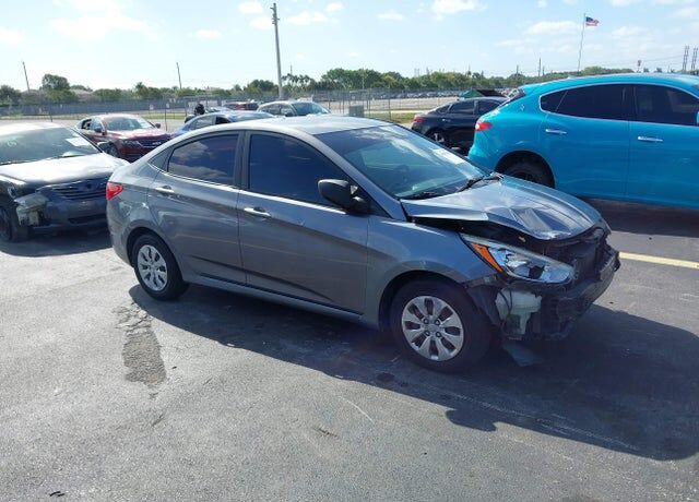 2016 HYUNDAI Accent