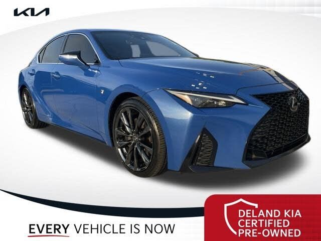 2021 LEXUS IS