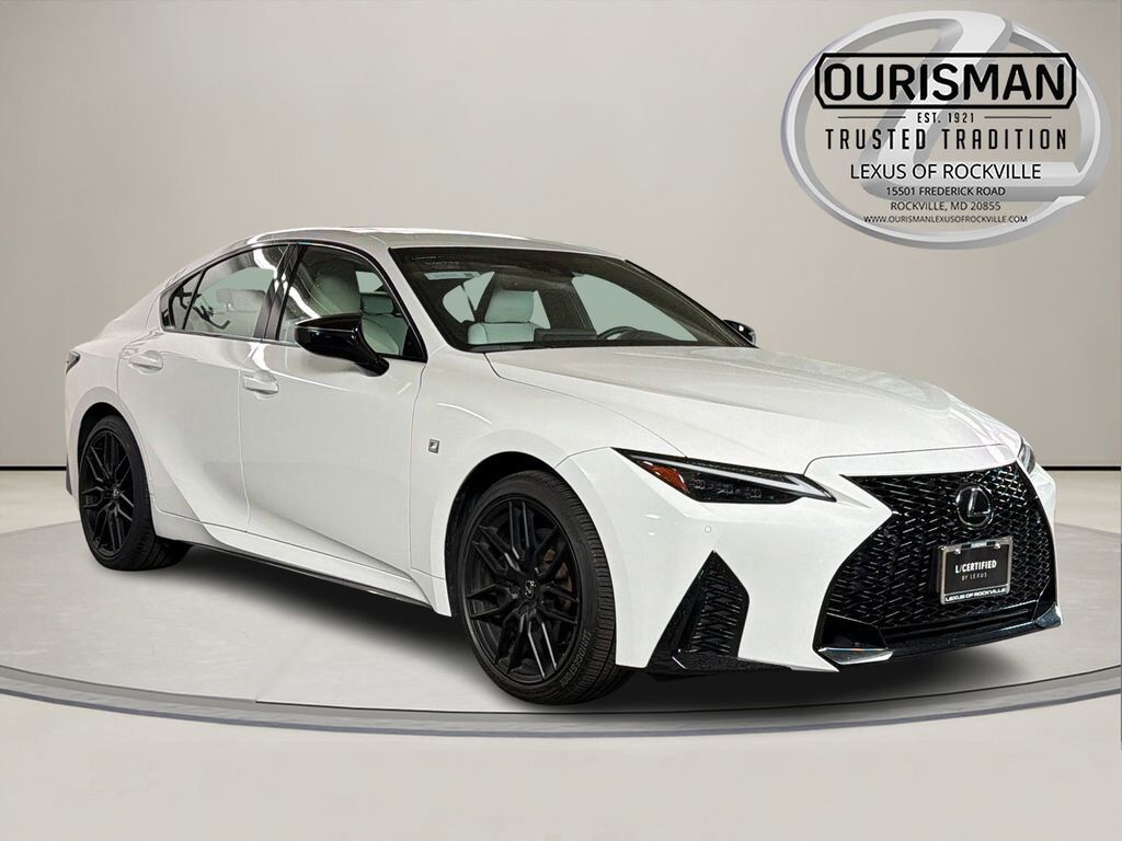2024 LEXUS IS