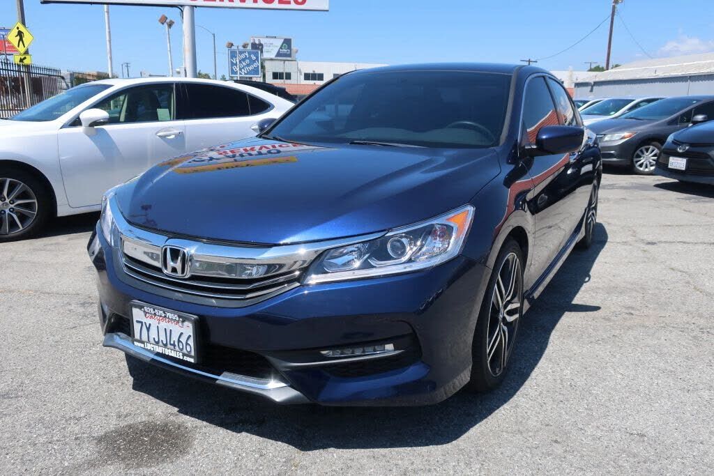2017 HONDA Accord