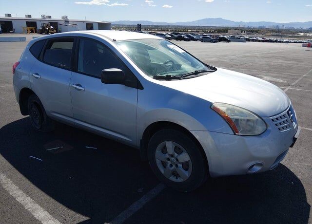 2010 NISSAN Rogue