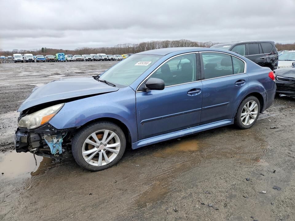 2014 SUBARU Legacy