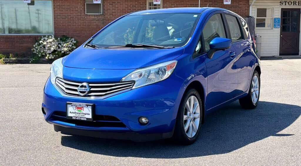 2016 NISSAN Versa