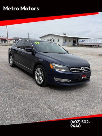 2014 VOLKSWAGEN Passat