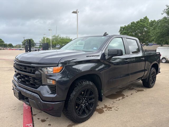 2023 CHEVROLET Silverado