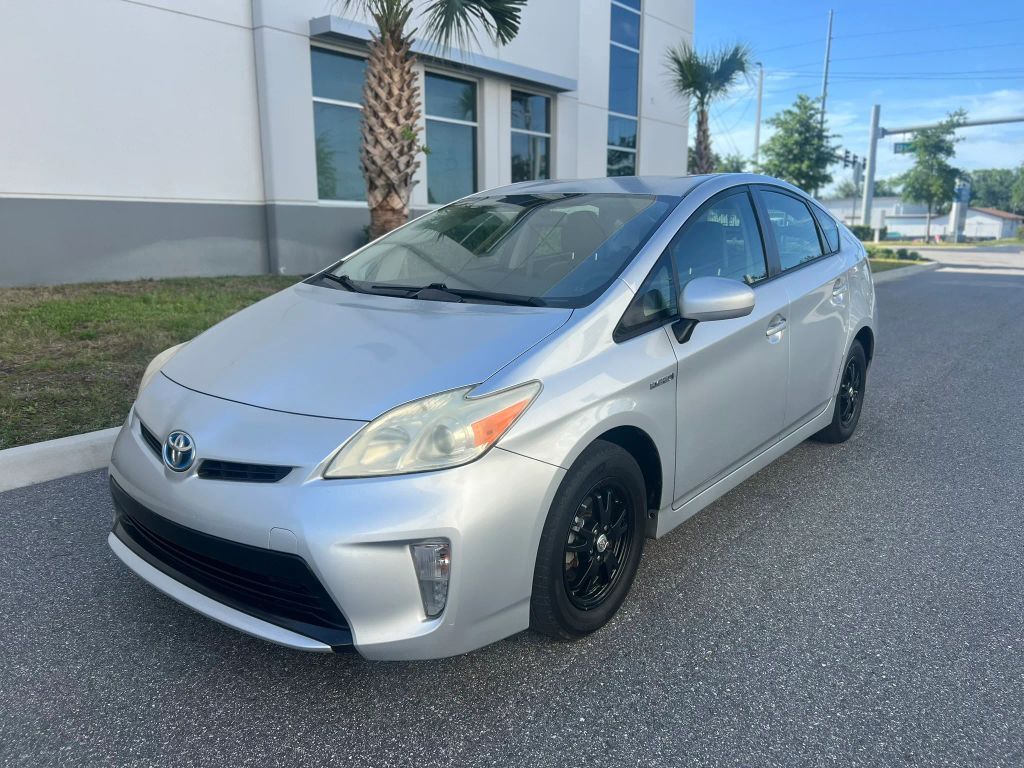 2013 TOYOTA PRIUS