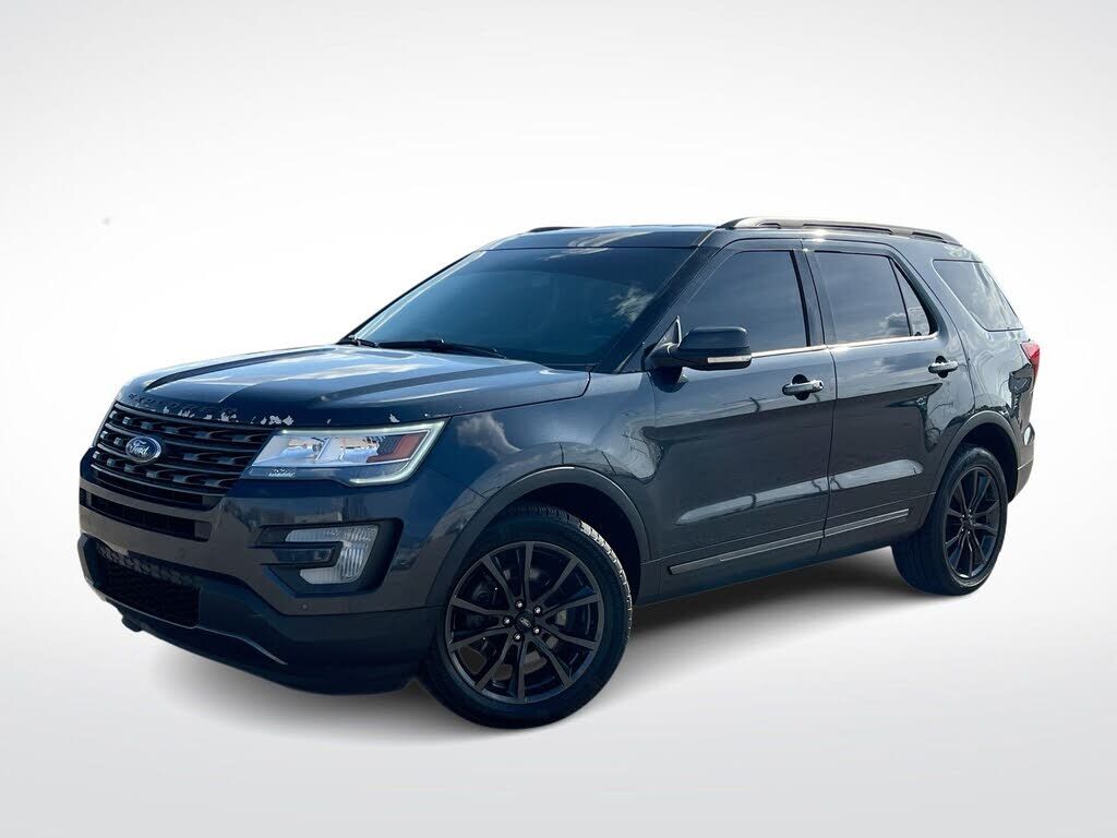 2017 FORD Explorer