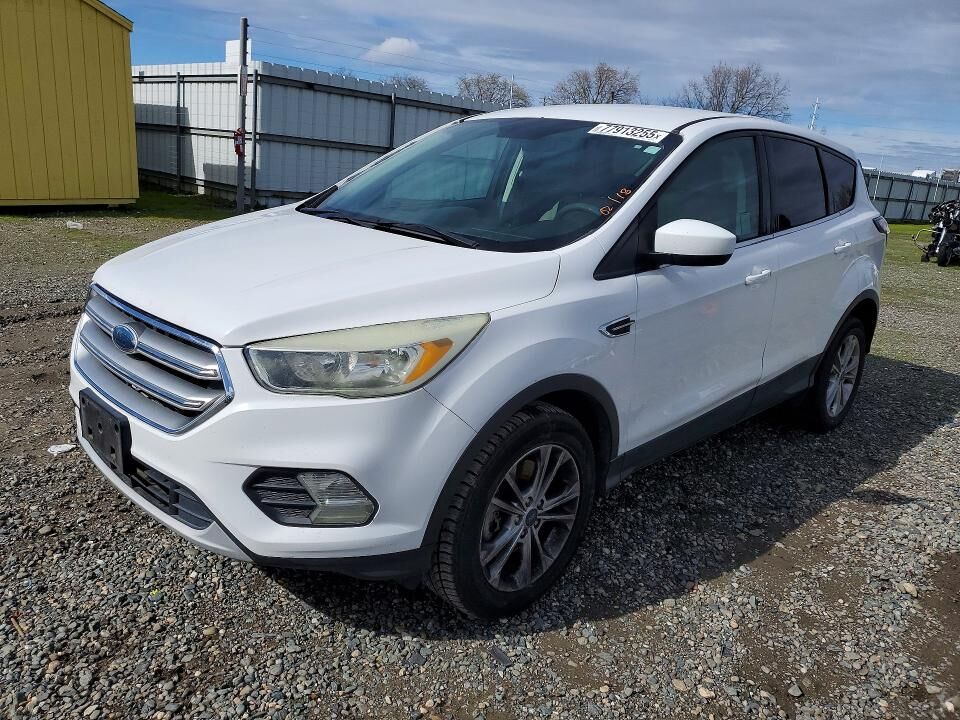 2017 FORD Escape