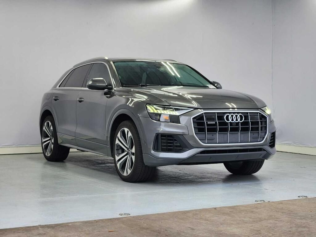 2022 Audi Q8