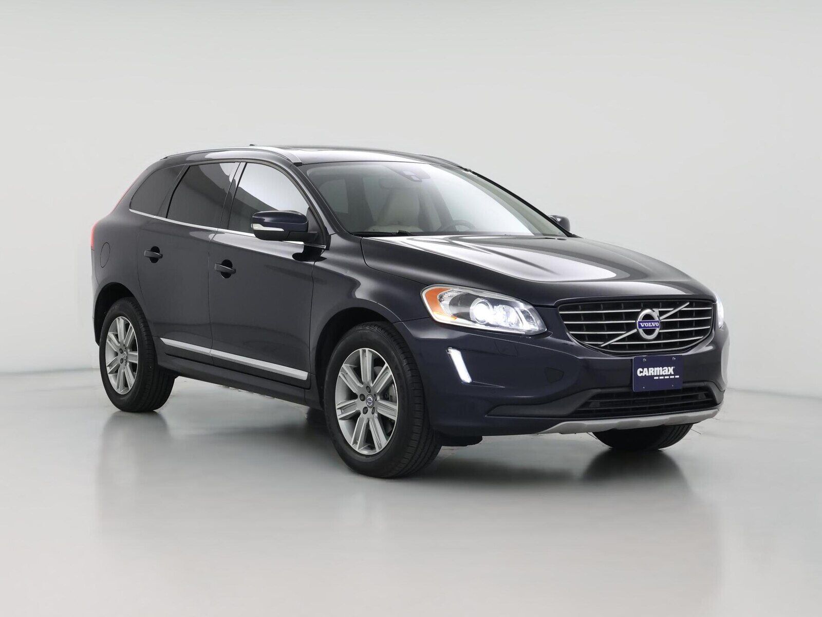 2017 VOLVO XC60