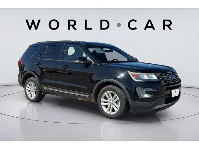 2017 FORD Explorer