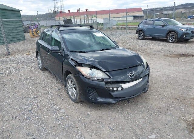 2013 MAZDA Mazda3