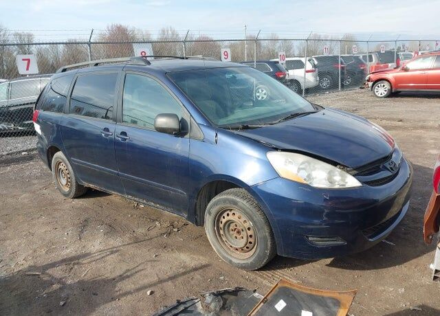 2006 TOYOTA Sienna