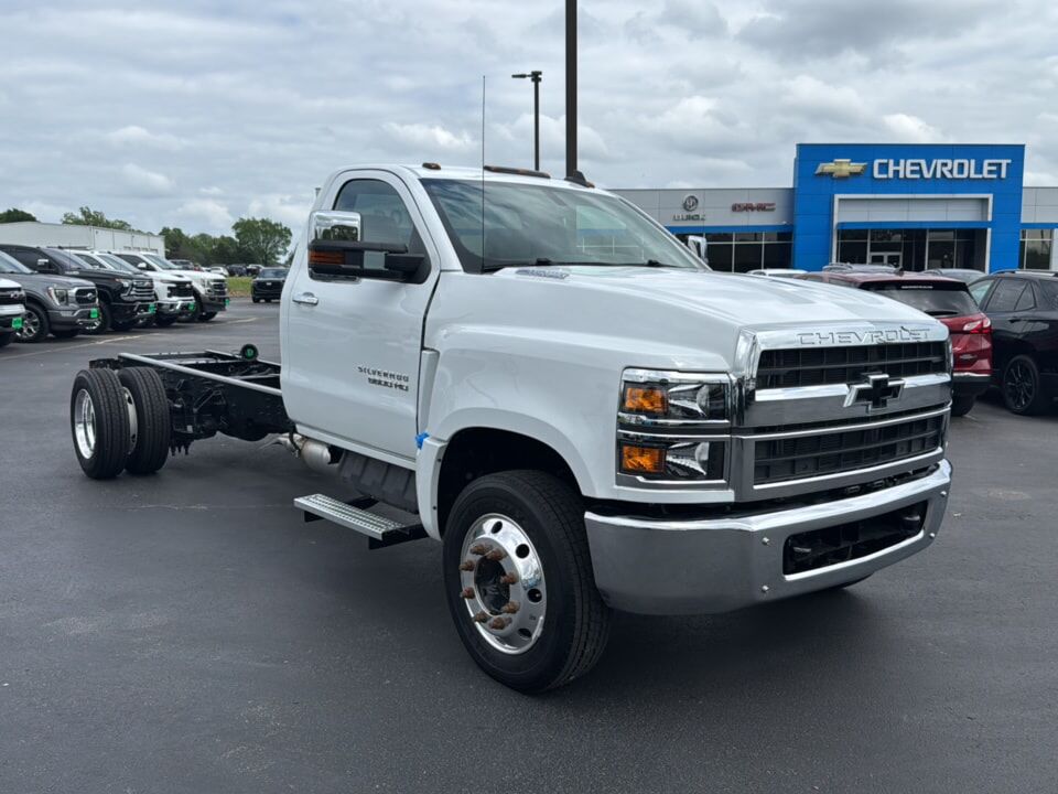 2021 GMC Silverado Medium Duty